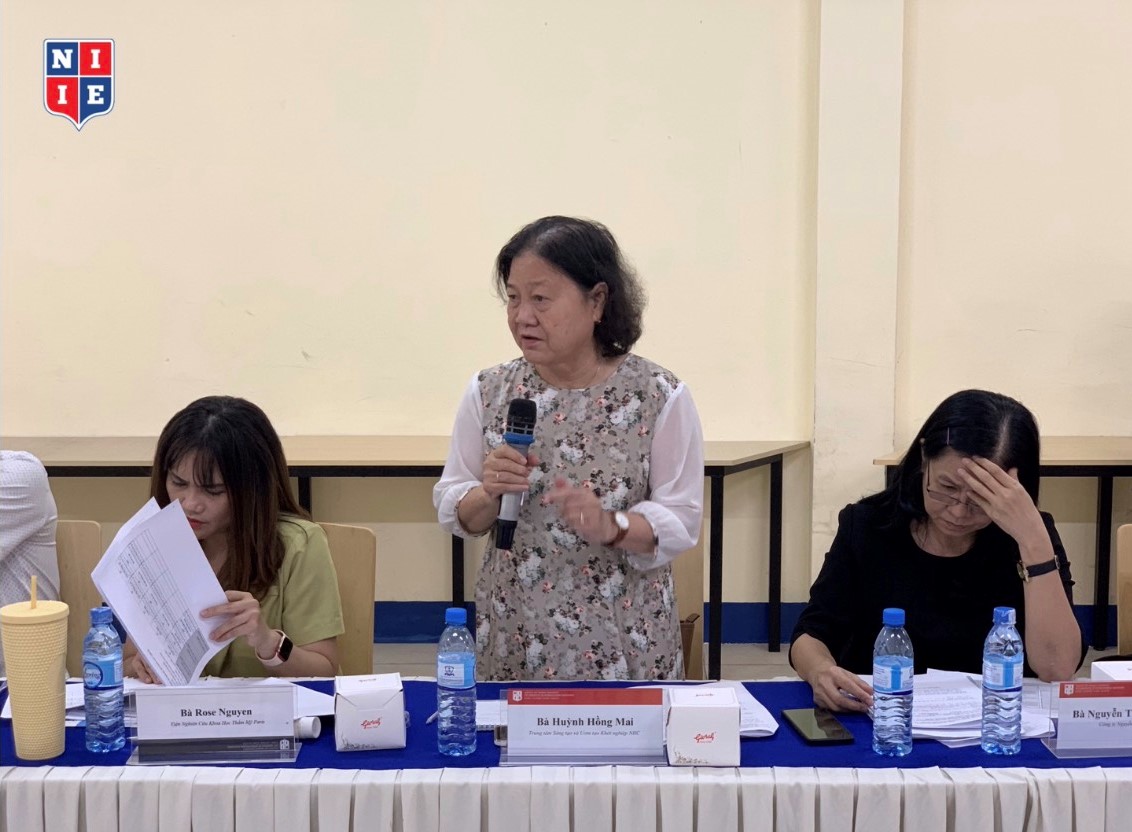 ThS. Huỳnh Hồng Mai, Phó Giám đốc, Trung tâm Sáng tạo và Ươm tạo Khởi nghiệp NIIC cho rằng cần trang bị thêm năng lực đổi mới, tư duy phản biện cho sinh viên