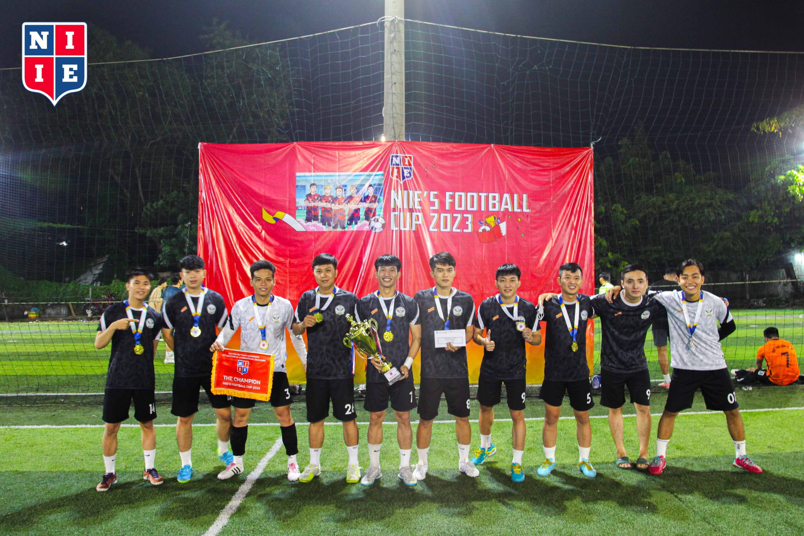 Hình ảnh Tân Vương của NIIE’s Football Cup: Top 1 Sever