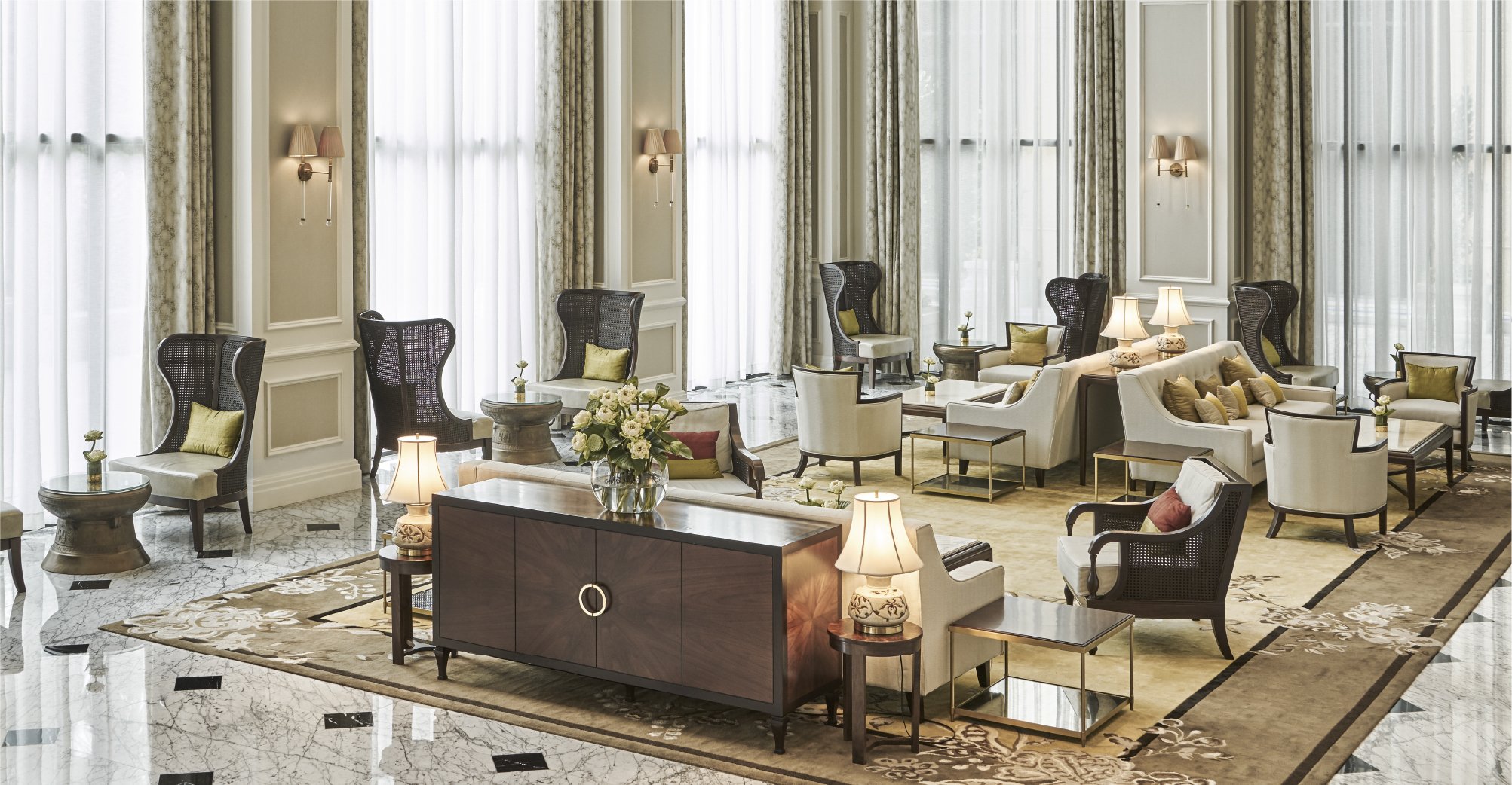 Không đơn thuần là một khách sạn, Mai House còn được xem là một tác phẩm nghệ thuật sống.