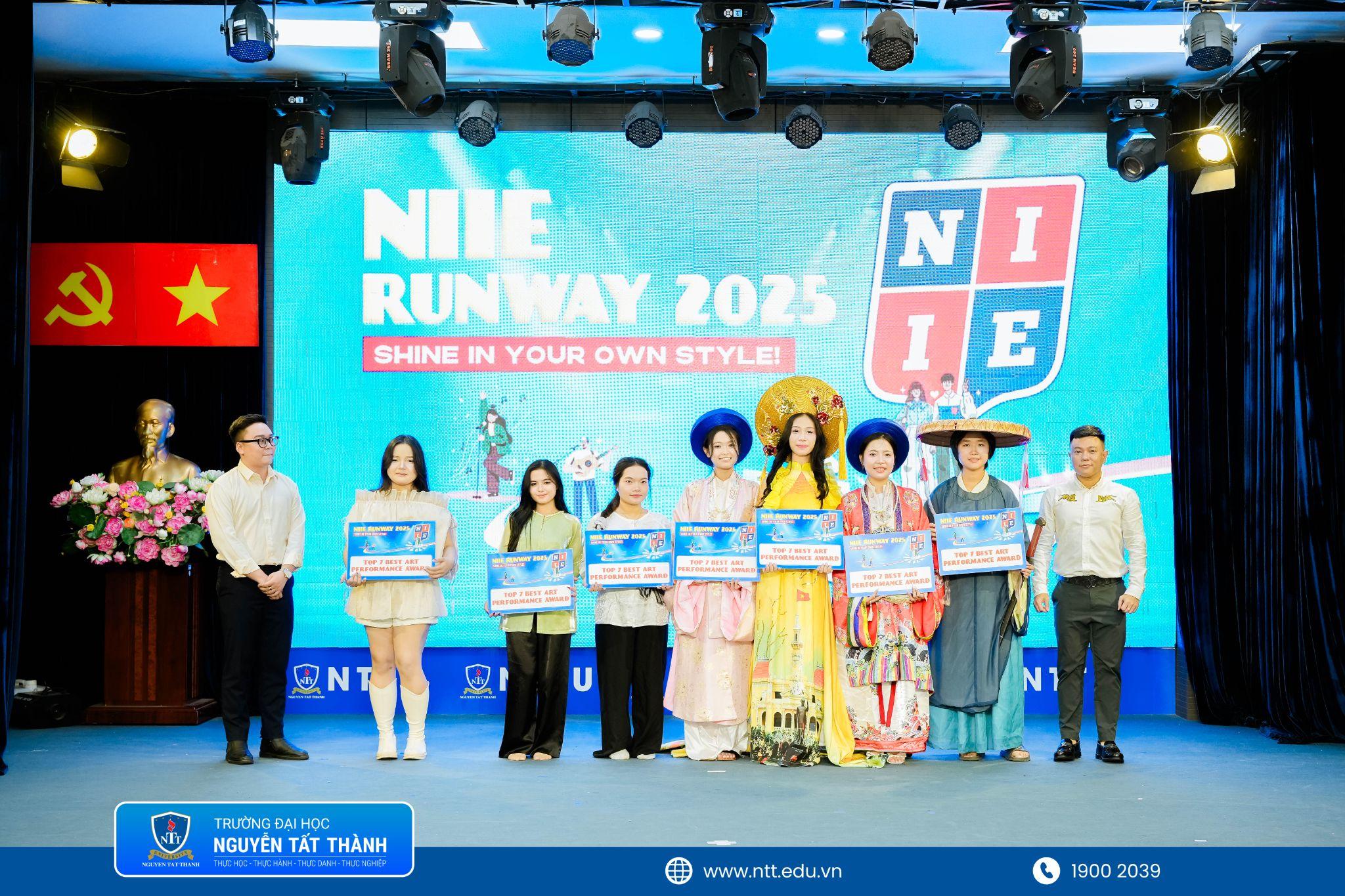 Hình ảnh 7 giải tiết mục văn nghệ xuất sắc nhất