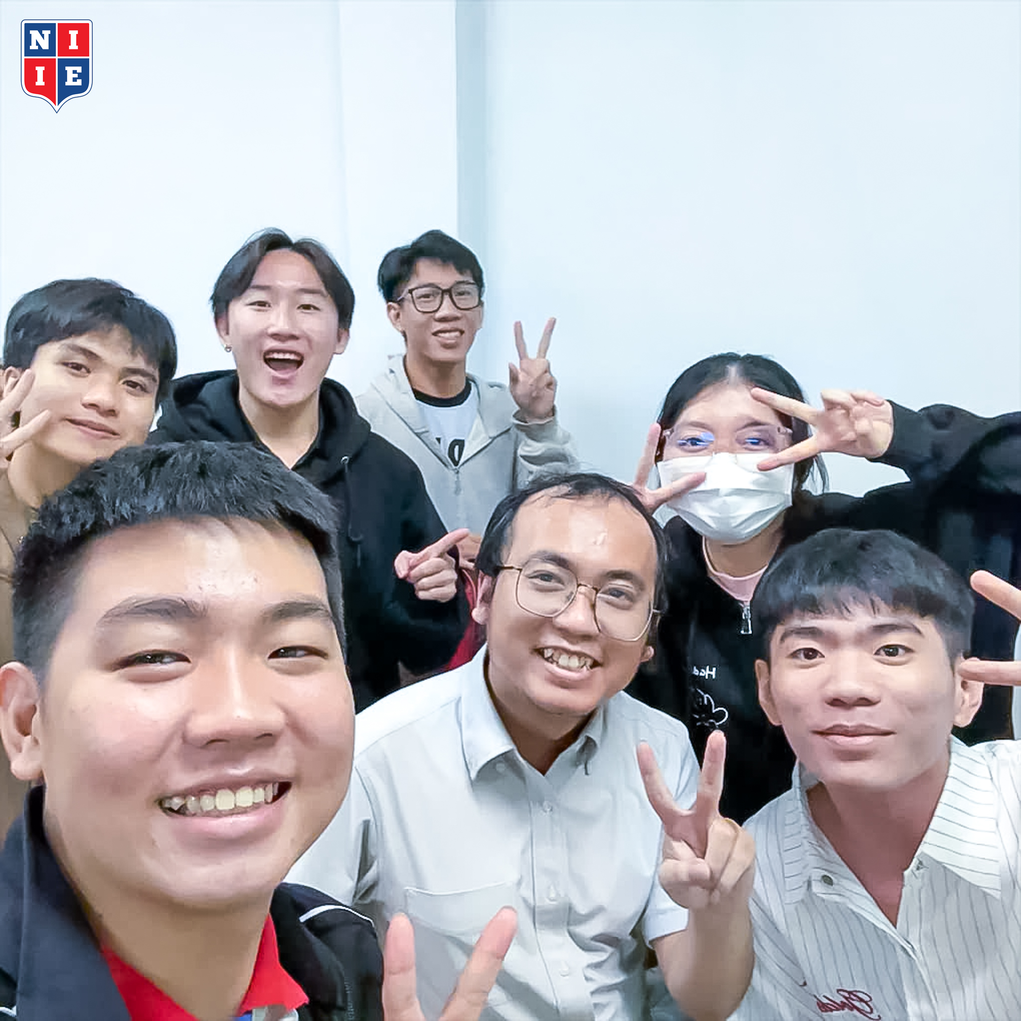 Ngoài kiến thức chuyên môn sâu, diễn giả còn là người rất gần gũi với sinh viên