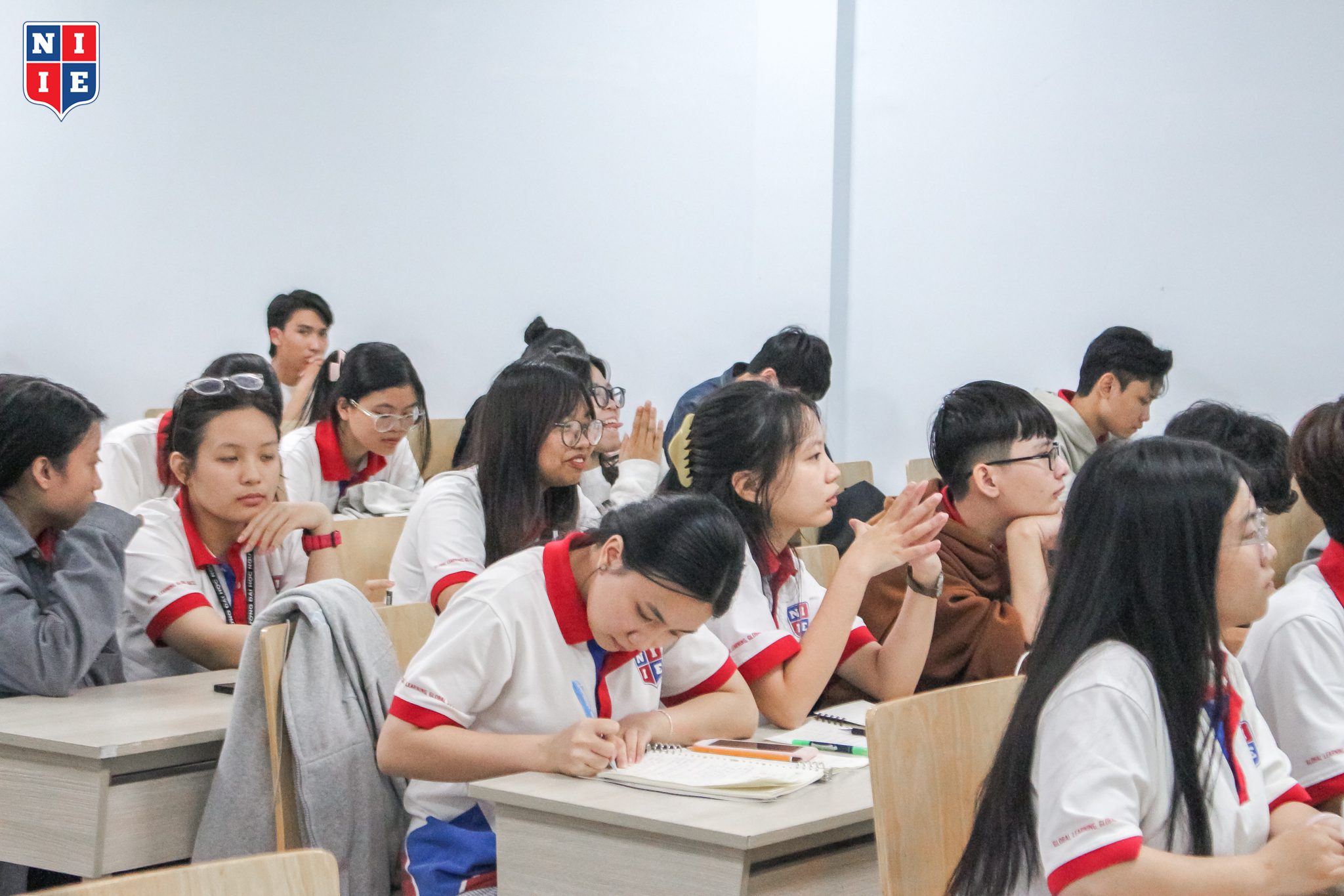 Kiến thức sát thực tế cùng phần trình bày rõ ràng, dễ hiểu khiến workshop trở nên hào hứng