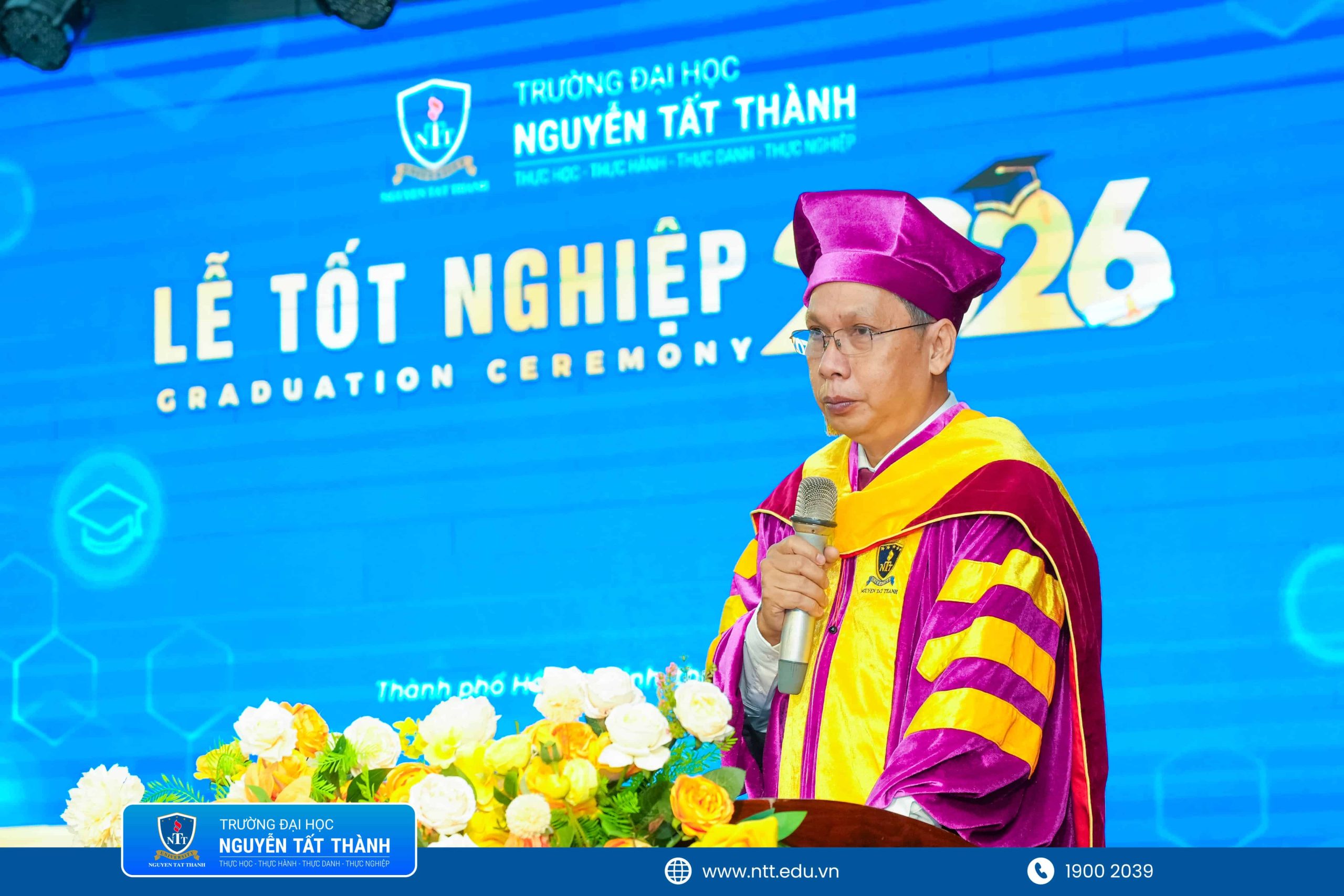 TS. Nguyễn Tuấn Anh - Phó Hiệu trưởng NTTU, Viện trưởng NIIE tại buổi Lễ