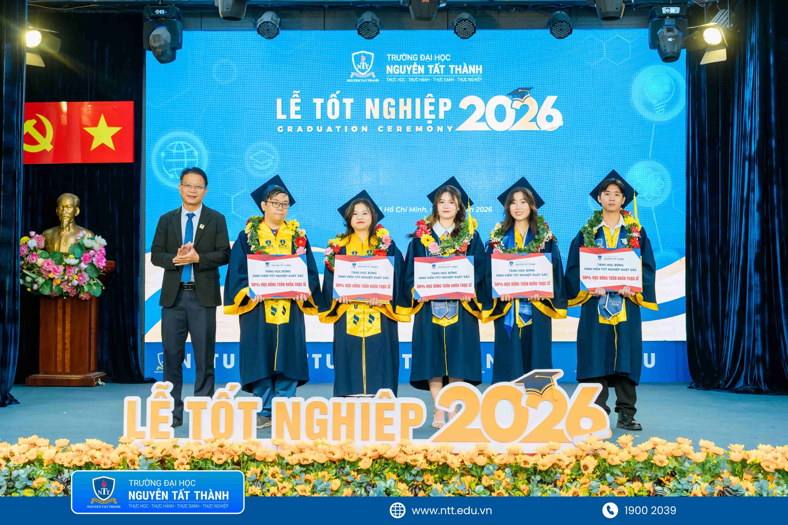 Chính sách học bổng này thể hiện sự quan tâm và đầu tư lâu dài của nhà trường trong việc khuyến khích tinh thần học tập suốt đời.