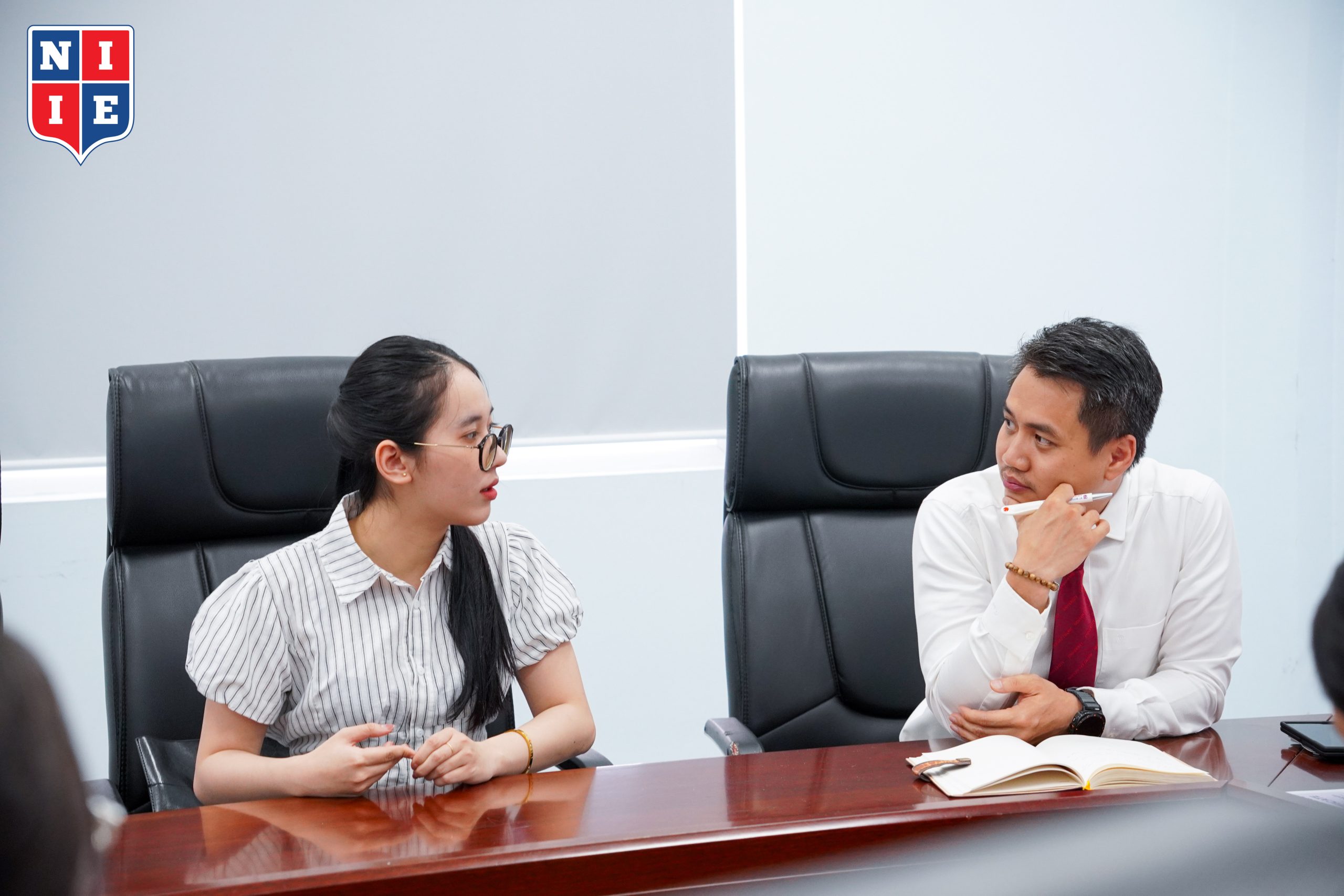 TS. Nguyễn Mạnh Hoàng, Phó Viện trưởng NIIE gửi lời hỏi thăm, chúc mừng đến các bạn sinh viên năm cuối đã hoàn thành chứng chỉ