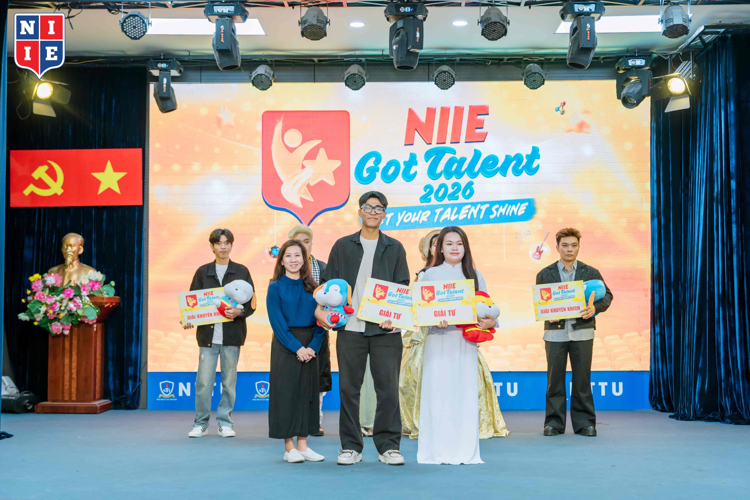 2 Giải tư của chương trình thuộc về Anh Duy và Tường Vi
